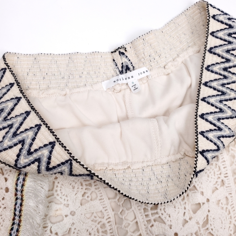 Endless Rose Cream Embroider Eyelet Boho Shorts S - Picture 4 of 13